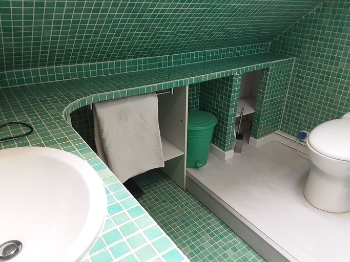 Bathroom 2, LE CLOS DU BUISSON, Eure