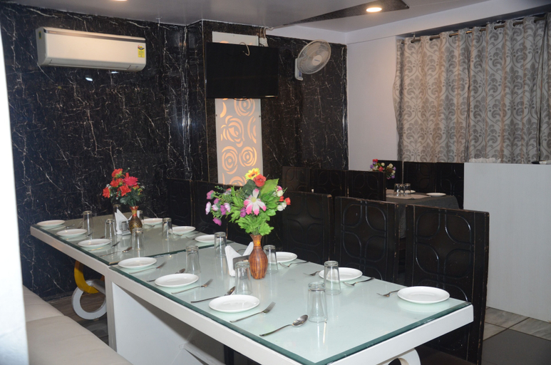 Others 5, HOTEL RAJ PALACE SHIVPURI, Shivpuri