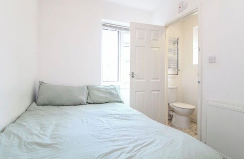 Room 3, Coventry Road Studio Flat, Southampton