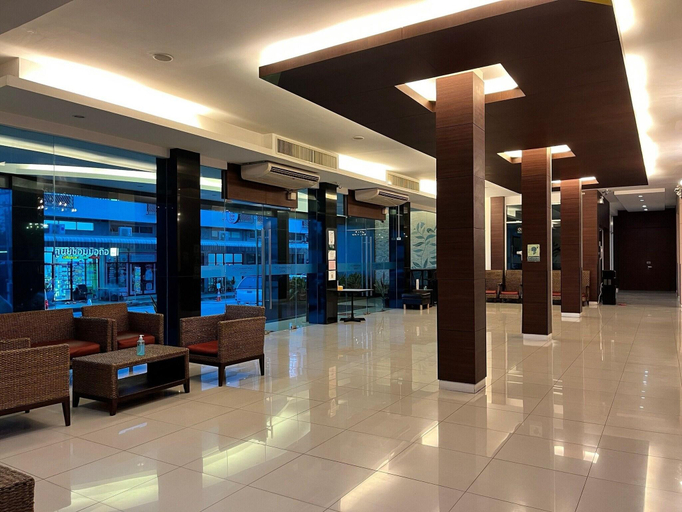 Public Area 2, Laemchabang City Hotel, Si Racha