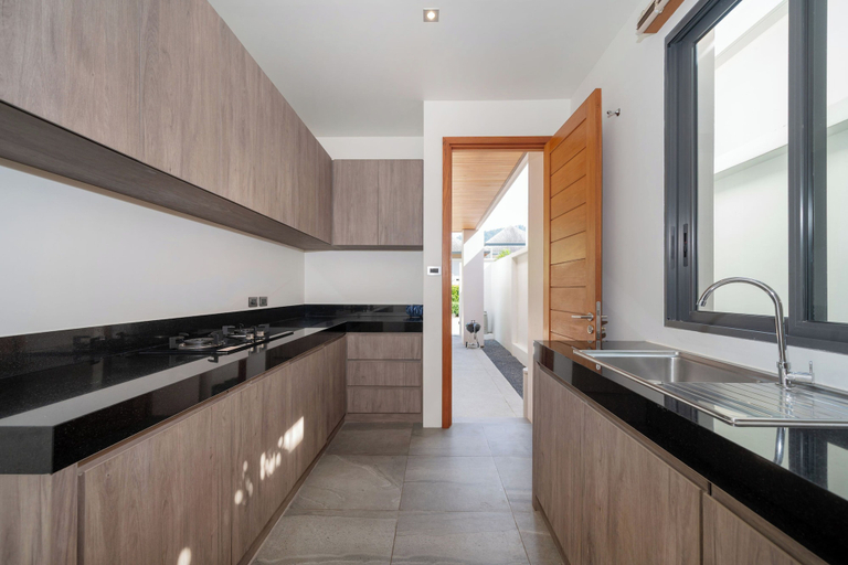 Private kitchenette 4, Breeze 4Br Villa Private Pool Luxury In Bangtao, Phuket Island