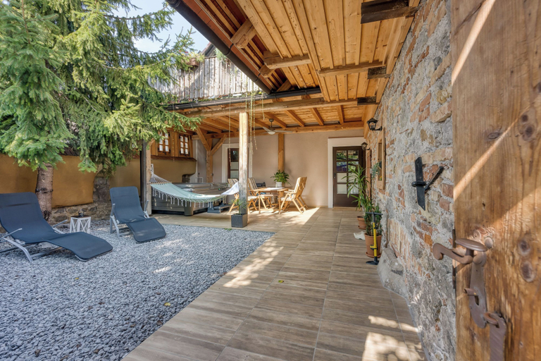 Outdoor dining 5, Spa Apartment Tina, Ivancna Gorica