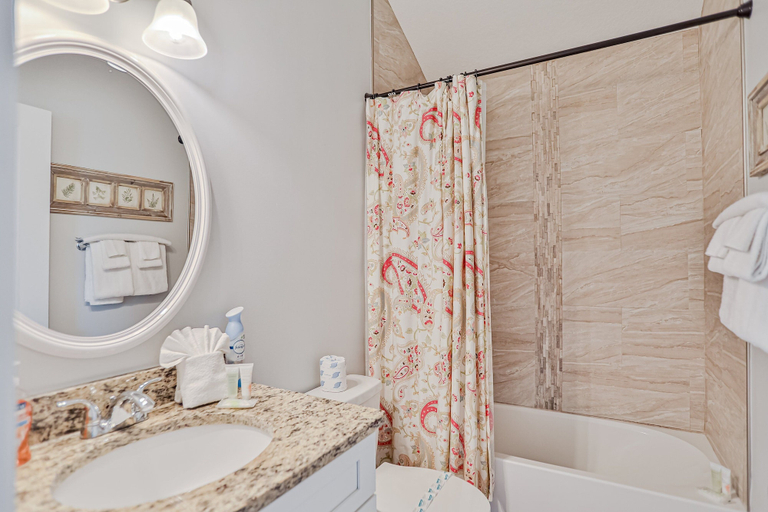 Bathroom 2, Walk to Beach With Private Pool, Balconies & Huge Lawn Blocks to Dining, Saint Johns