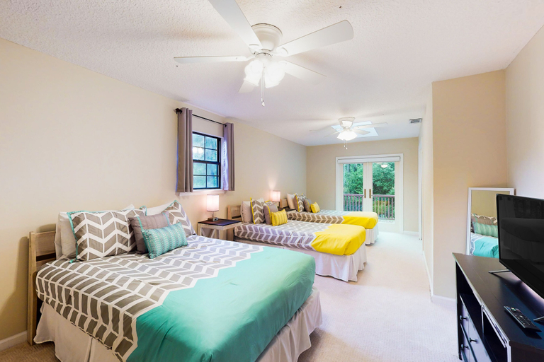 Room 2, Dog-friendly Home With Central AC, Washer/dryer & Spacious Backyard - Near Beach, Glynn