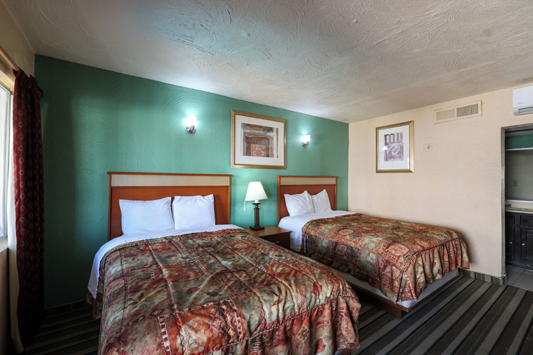 Room 5, Hotel El Ejecutivo Tijuana, Tijuana