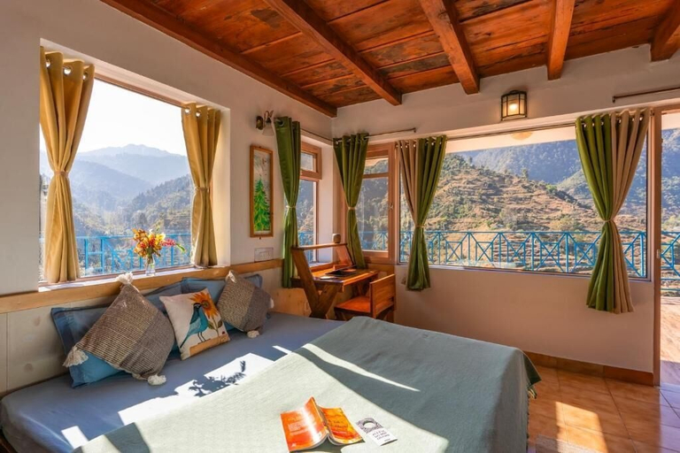 Room 4, LiveAway Mussoorie Kempty by PACK, Dehradun