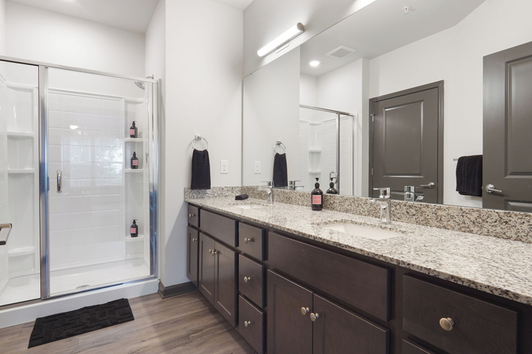 Bathroom 3, Luxe King 3BR Suite in North Raleigh, Wake