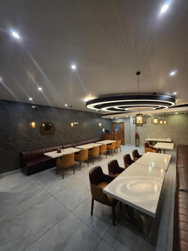 Dining, Hotel Gentleman Plaza, Alappuzha