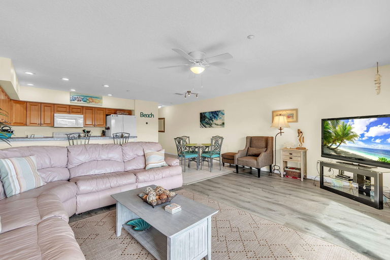 Living area 3, Captain's Cove #203, Pinellas