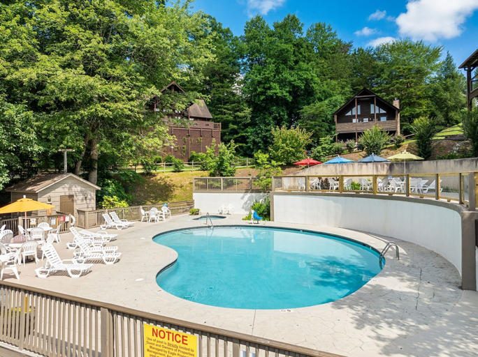 Pool 4, Er39 2 Bedroom Cabin, Sevier