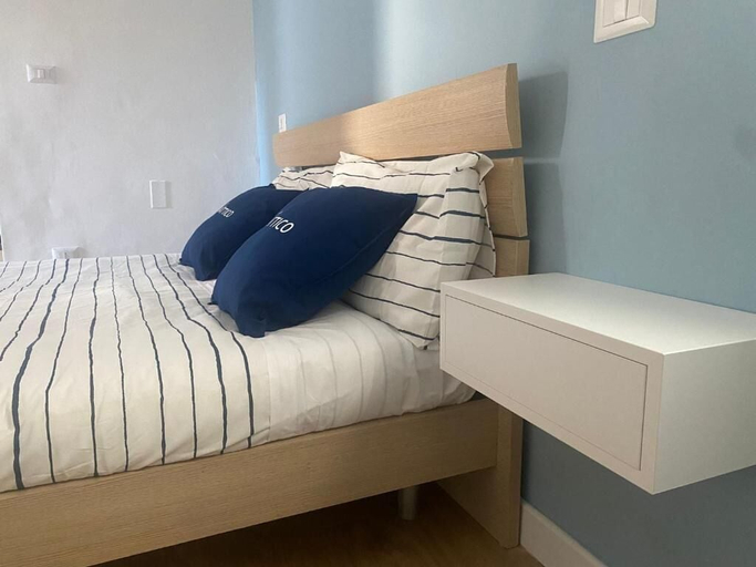 Room 5, The Attico, Bari