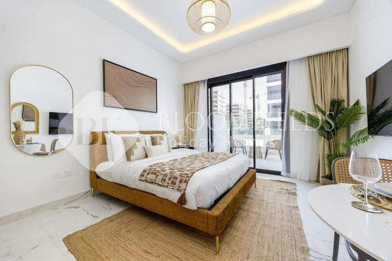 Room 5, Bloomfields Elegant Stu in Azizi, Dubai