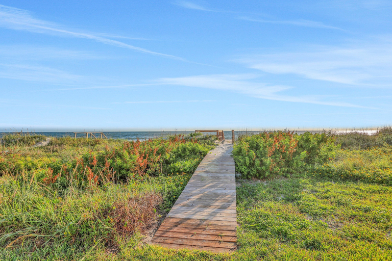 Exterior detail 4, Oceanfront Condo With Private Beach Access in a Perfect Location, Saint Johns