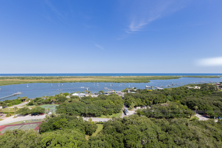 Exterior 3, Cool Waves Oceanfront Retreat - St Augustine Beach 2 Pools 5 Hot Tubs! On the Beach, Saint Johns
