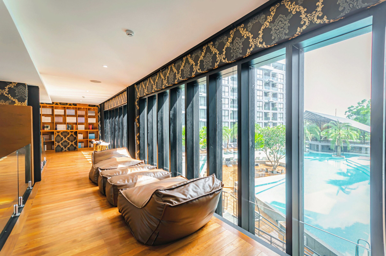 Library, Chic N Cozy Citygate 1Br Suite, Pulau Phuket