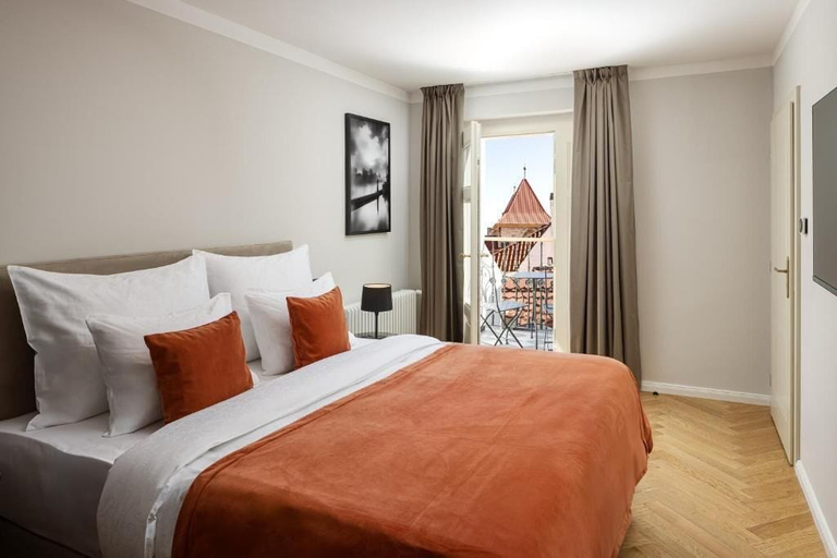 Room 4, The Bridge Residence by Little King, Praha 1