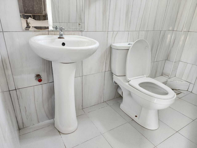 Bathroom 4, Shali Hotel Wote, Makueni