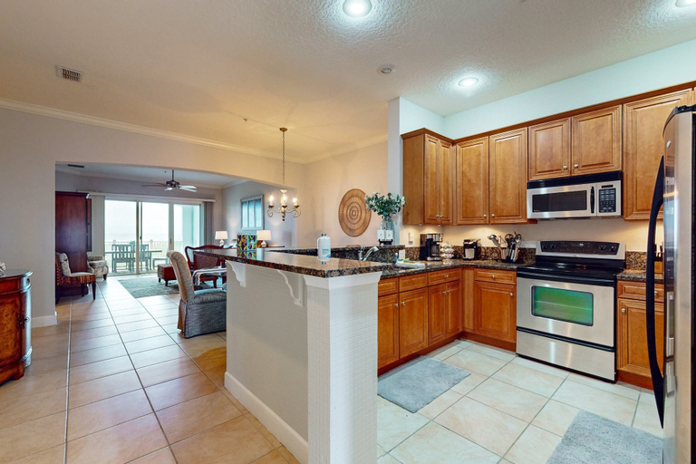 Private kitchen 5, Oceanview Condo With Resort Amenities, Balcony and Private Beach Access, Flagler