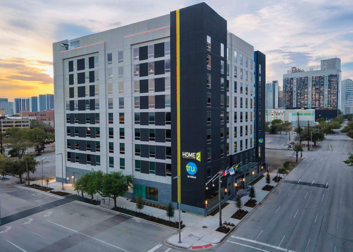 Exterior & Views 2, Tru by Hilton Houston Downtown Convention Center, Houston