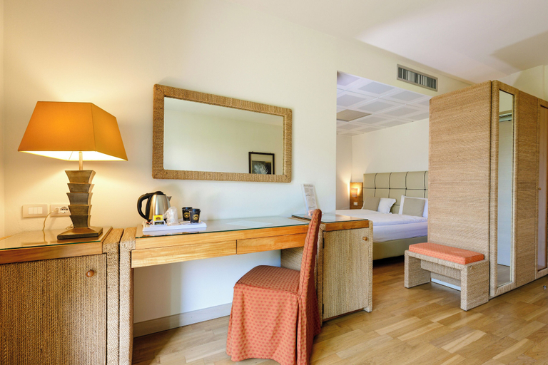 Others 5, Hotel Arena, Brescia