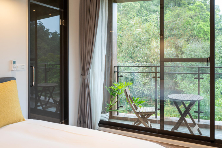 Bedroom 1, Siang Tsao Yu Chong, Miaoli