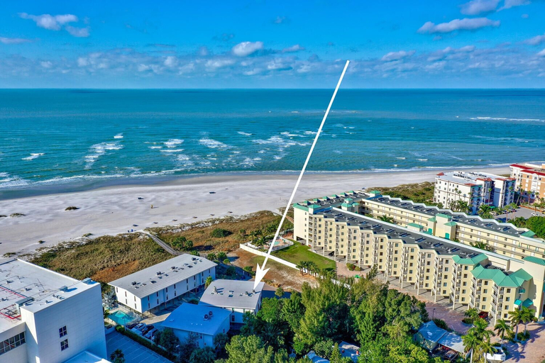 Beach 3, 2 2 Oceanside Modern Condo Ocean View, Pinellas