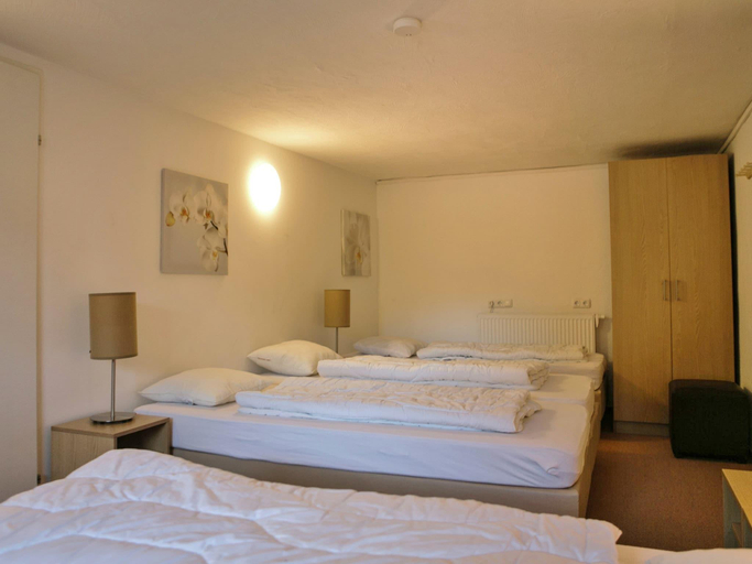 Bedroom 2, Amazing chalet in Tirol w/ , Kufstein