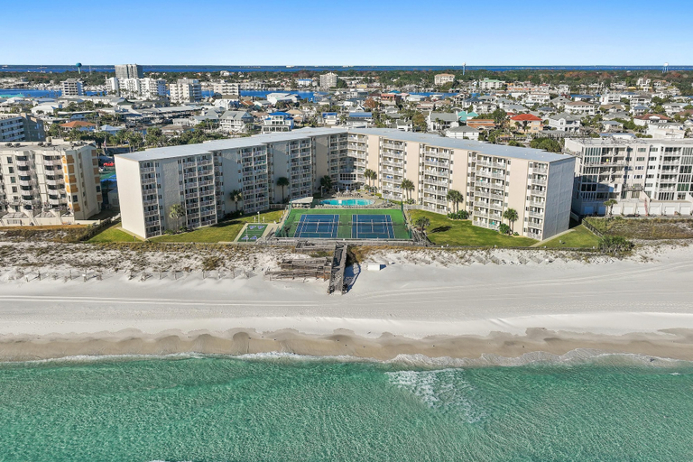 Exterior & Views 2, Holiday Surf and Racquet Club 319, Okaloosa