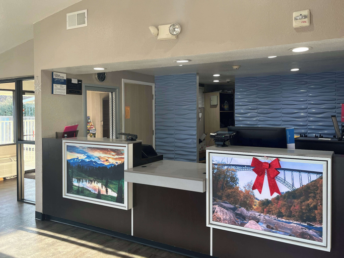 Others 5, Motel 6 Cross Lanes, WV - Goff Mountain Rd, Kanawha
