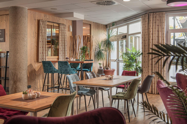 Food & Drinks 2, AlpenParks Jugend & Familienhotel Matrei, Lienz