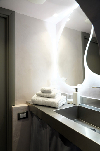 Bathroom 5, La Chianca Rosa - Arcuève, Brindisi