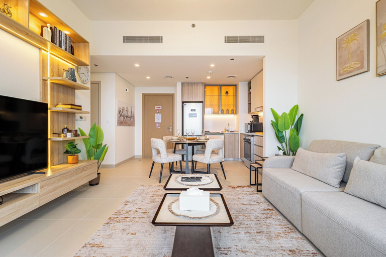 Living area 2, Superhost 1BR Near Dubai Hills Mall, Dubai