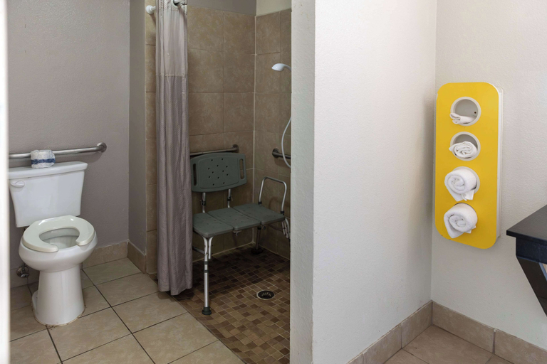 Bathroom 4, Motel 6 Lufkin, TX, Angelina