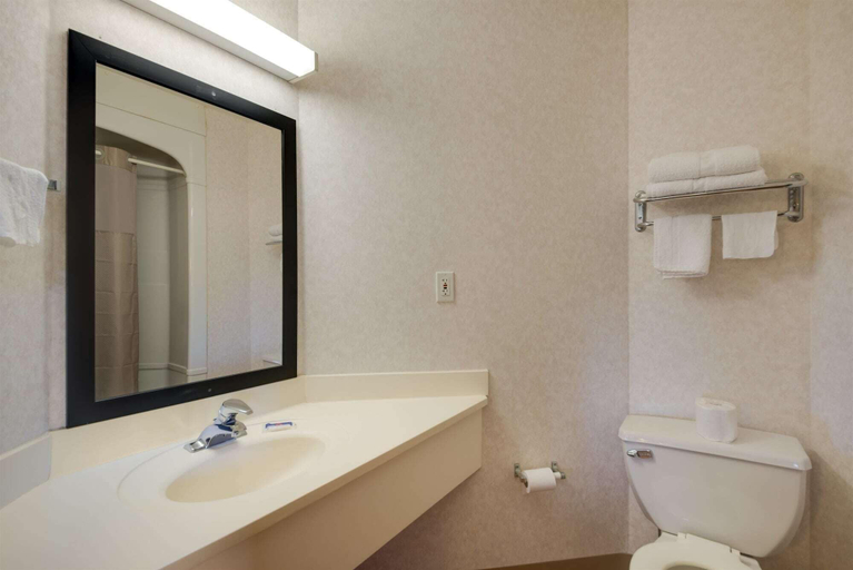 Bathroom 4, Motel 6 Statesville, NC, Iredell