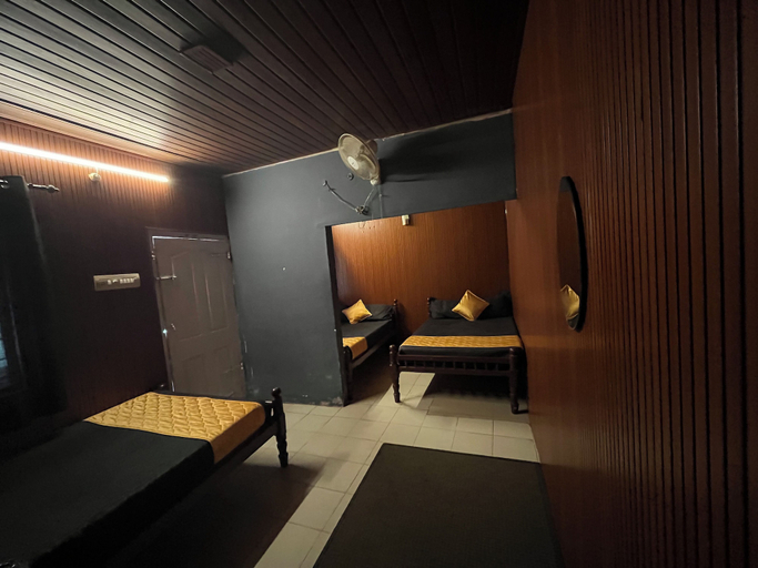 Room 4, Olive Garden, Coimbatore