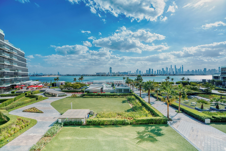 Property grounds 5, PVH - The8 - Opulent 3BR - Beach Access, Dubai