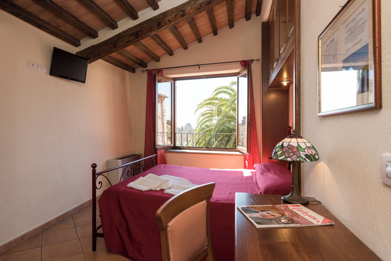 Room 2, B&B Suvereto, Livorno