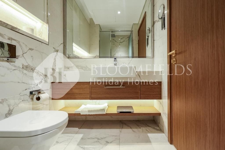 Bathroom 2, Bloomfields Fantastic Stu in Azizi, Dubai