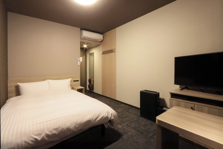 Room 2, Hotel Route Inn Omuta, Ōmuta