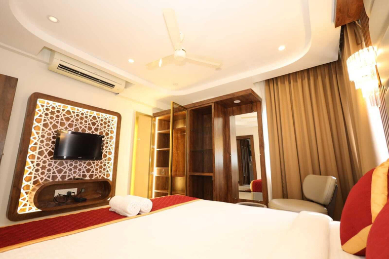 Room 2, 7th Heaven Hotel Apartments, Udupi