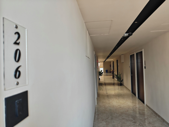 Interior 2, Hotel Gokul Inn, Valsad
