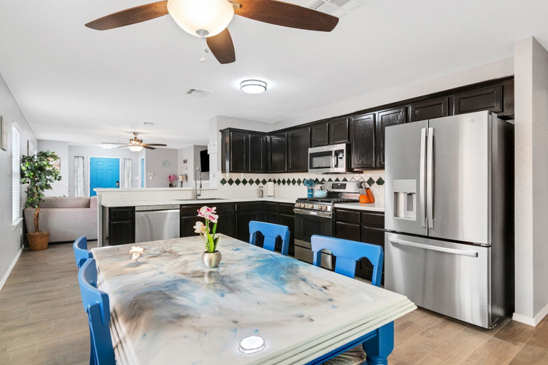 Private kitchen 3, Quiet Austin Stay Near Tech, Travis