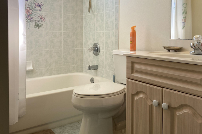 Bathroom 5, Prime House With Lanai, Private Pool, Bbq, and Water Views, Flagler
