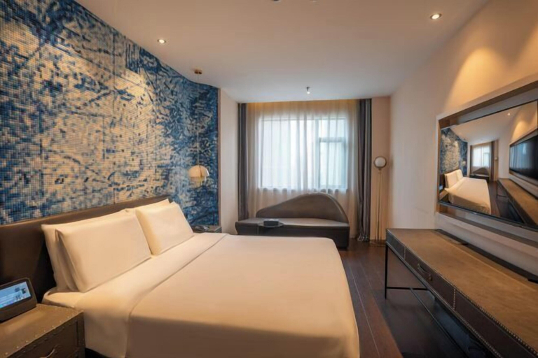 Bedroom 4, Crystal Orange (Shanghai Oriental Pearl Binjiang), Shanghai