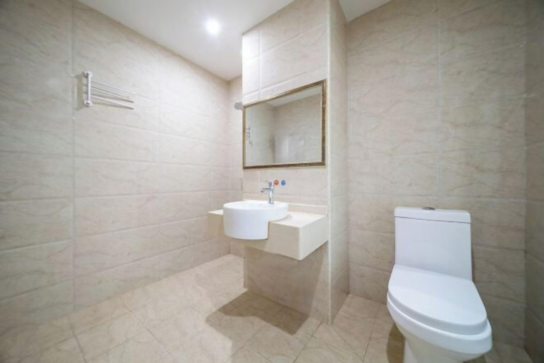 Bathroom, Jingchen Fengrui Hotel, Baise