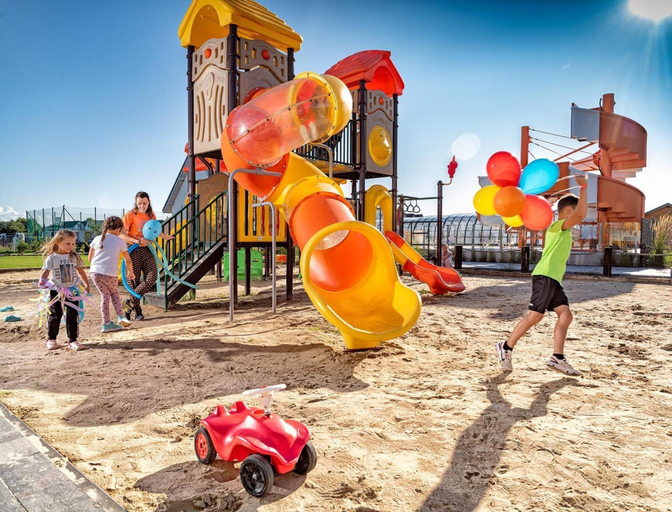 Children's area 5, Cozy Holiday Home With Pool for 8, Koszalin