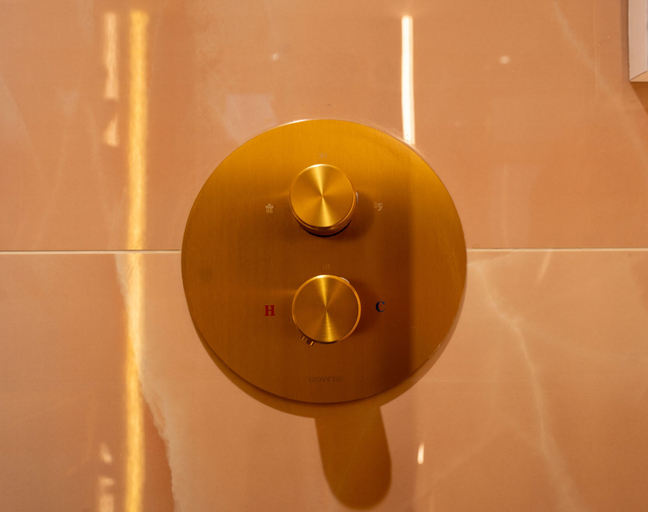 Bathroom 5, Rose House, Lincolnshire