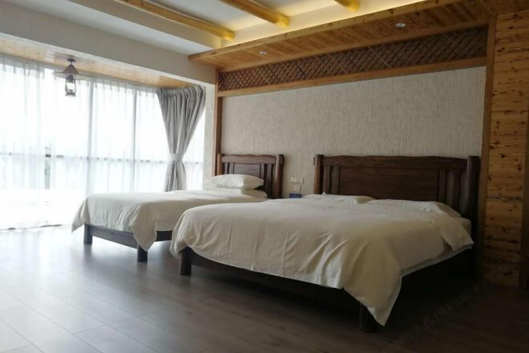Bedroom 2, Yangshuo Riverside Shutong Inn (Impression Liusanjie Shop), Guilin