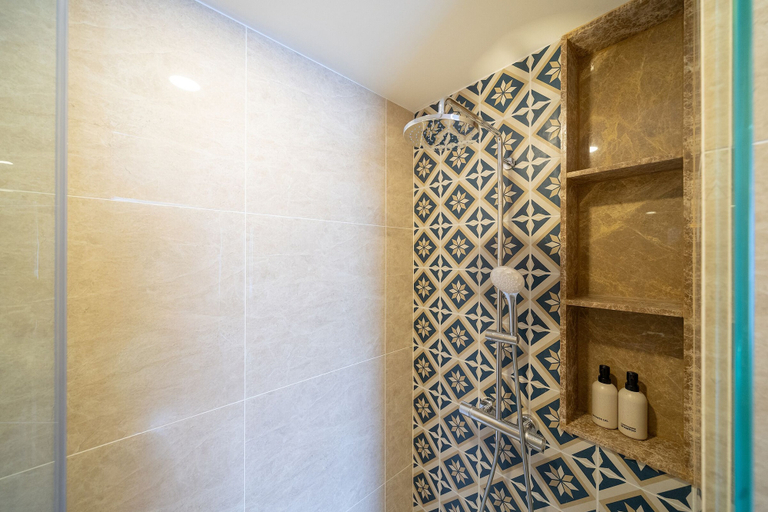 Bathroom 5, Ozone 2Br Condo In Splendid Laguna Area, Pulau Phuket