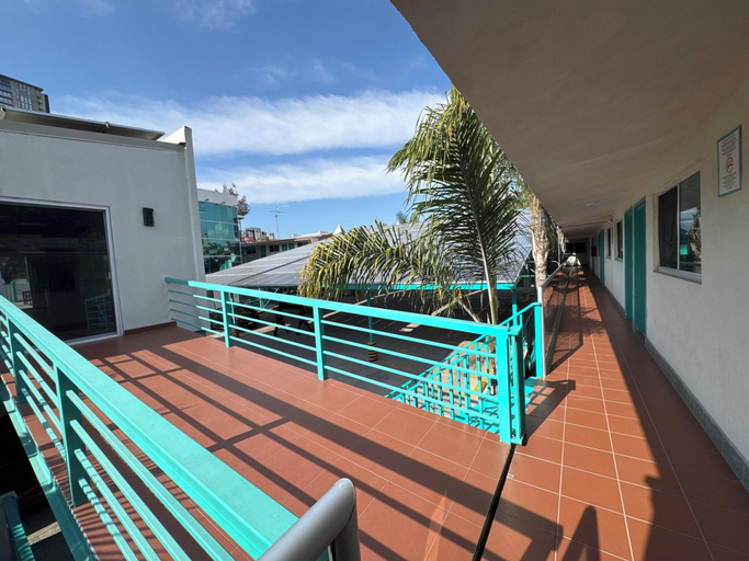 Public Area 3, R INN de TJ, Tijuana